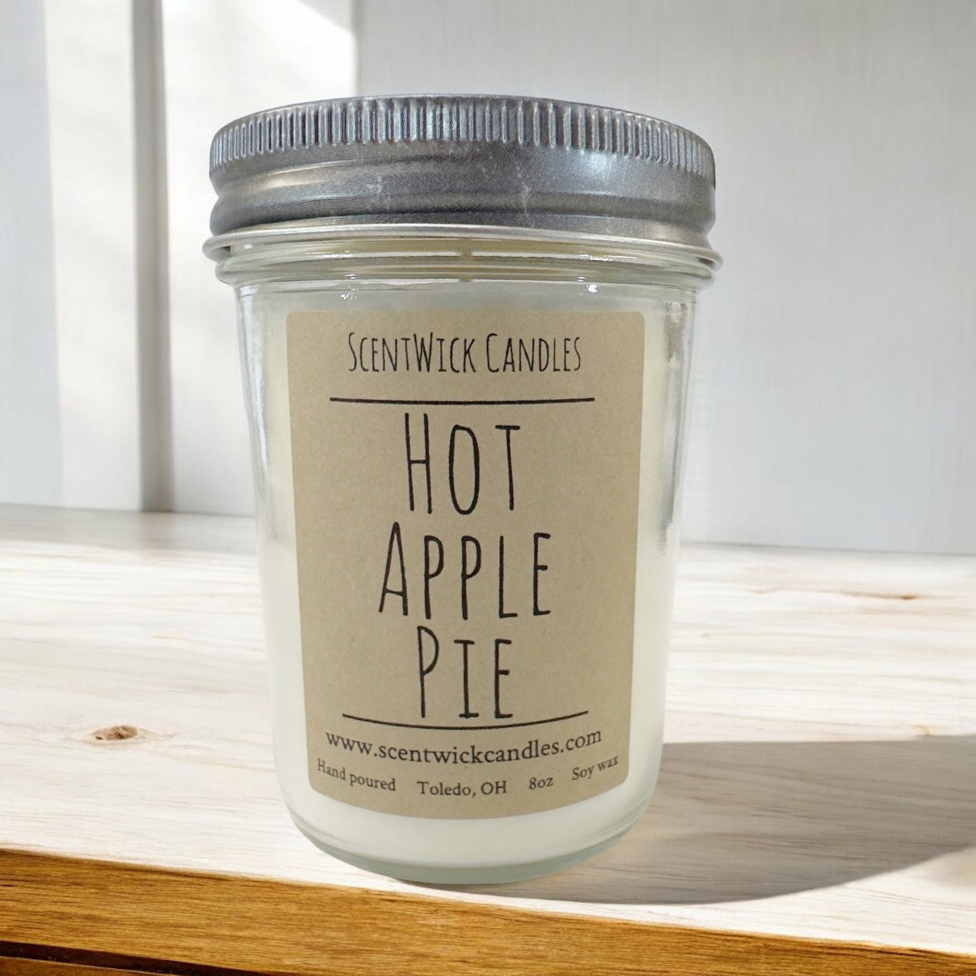 Hot Apple Pie Candle - ScentWick Candles